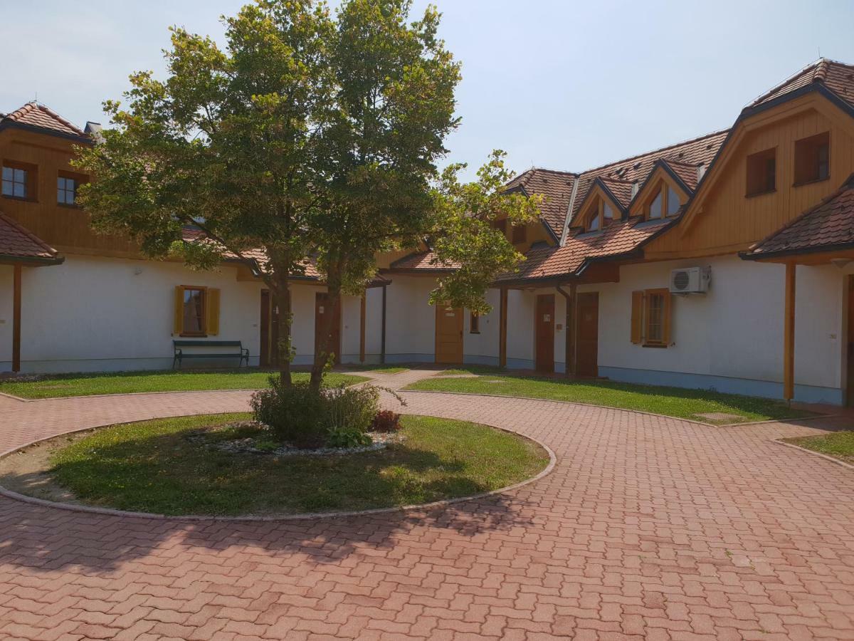 Tulpika 13 Lejlighed Moravske-Toplice Eksteriør billede